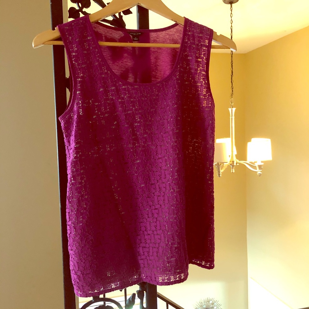 Ann Taylor size S shirt